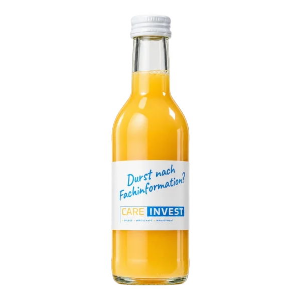 Water Concepts - Flesje sinaasappelsap met logo en etiket